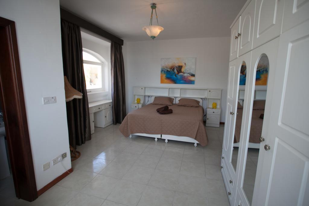 Villa Bernardette Xaghra Exterior photo
