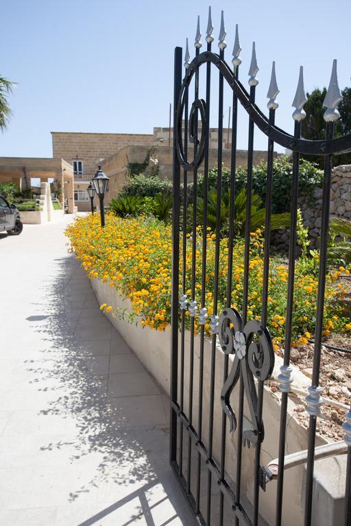 Villa Bernardette Xaghra Exterior photo