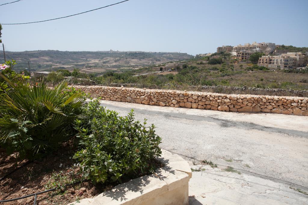 Villa Bernardette Xaghra Exterior photo